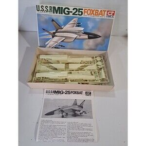 NOB Idea 1:72 Scale USSR Russian Mig 25 Foxbat Fighter Jet Airplane Model Kit